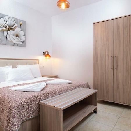 Nikola'S Apartments 托罗尼 外观 照片